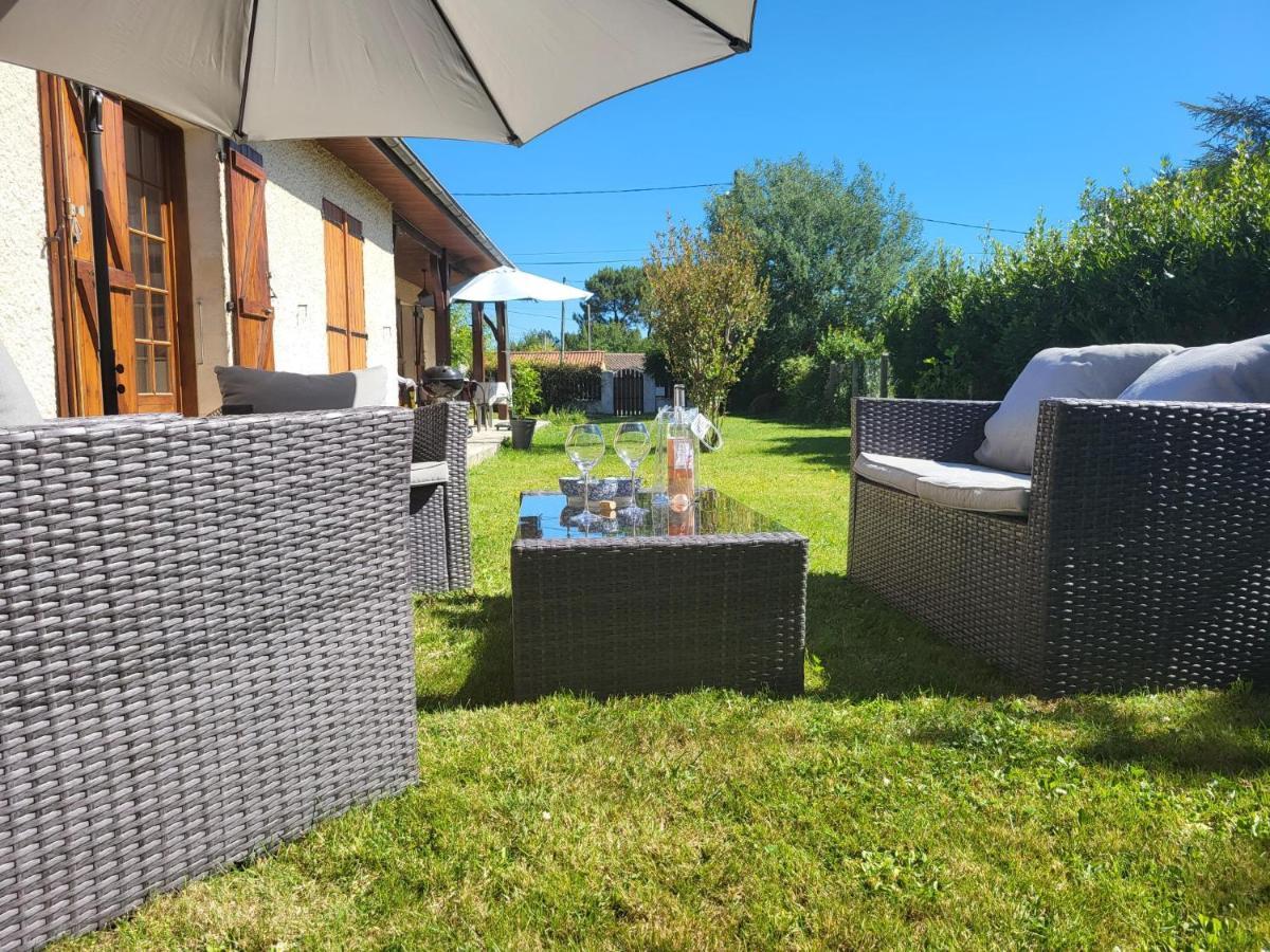 Logement Proche De Bordeaux, Route Des Chateaux Ludon-Médoc Exterior foto